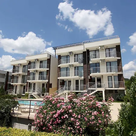 New Line Village Apartmán Sluneční pobřeží